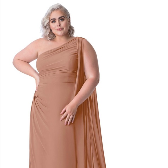 Azazie One Shoulder Dress in champagne rose - Picture 3 of 10